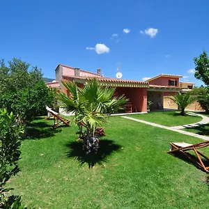 https://affittacamere-bb-la-villa-dei-graniti.in-sardinia.net