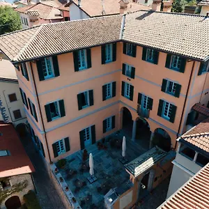 https://palazzo-del-vice-re.it-lombardy.com